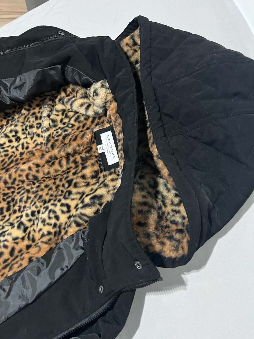 Laundry by Shelli Segal Quilted Hooded Coat Size L Black Faux Fur Lined - Picture 3 of 9